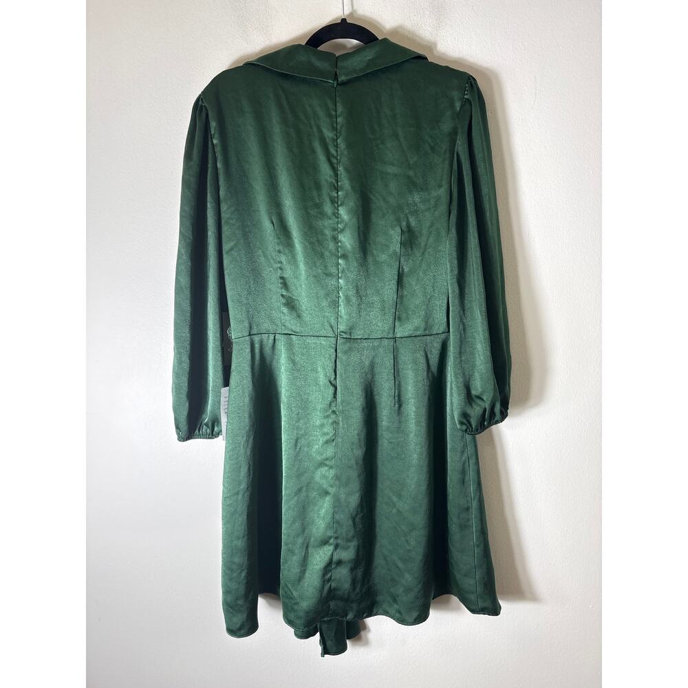 NWT Vince Camuto Emerald Green Long Sleeve Knee Length Dress sz 12 - Picture 3 of 3